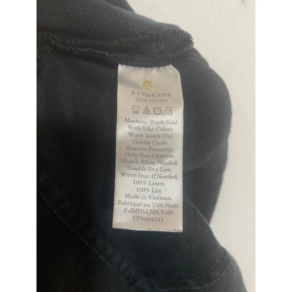 Everlane button owned back